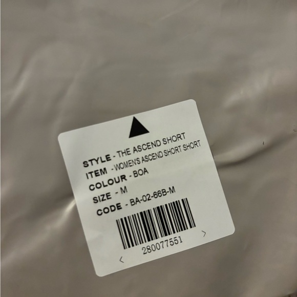 Balance Athletica Ascend Short - Picture 5 of 5